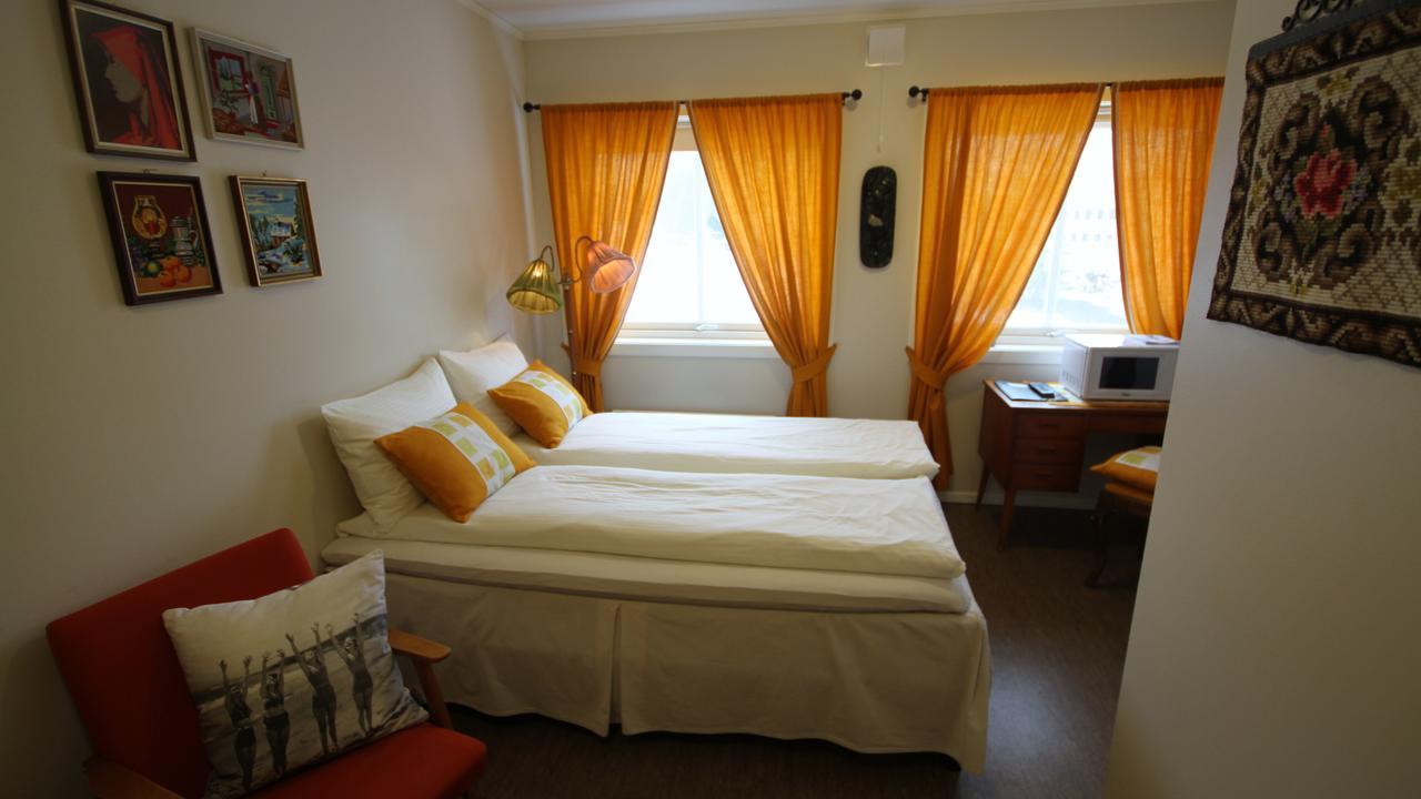 Hotell Magnor Bad ภายนอก รูปภาพ